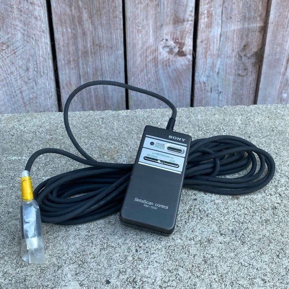 🆓⚠️ BOGO FREE ⚠️  Vintage Sony BetaScan Control RM 55W - Picture 1 of 5